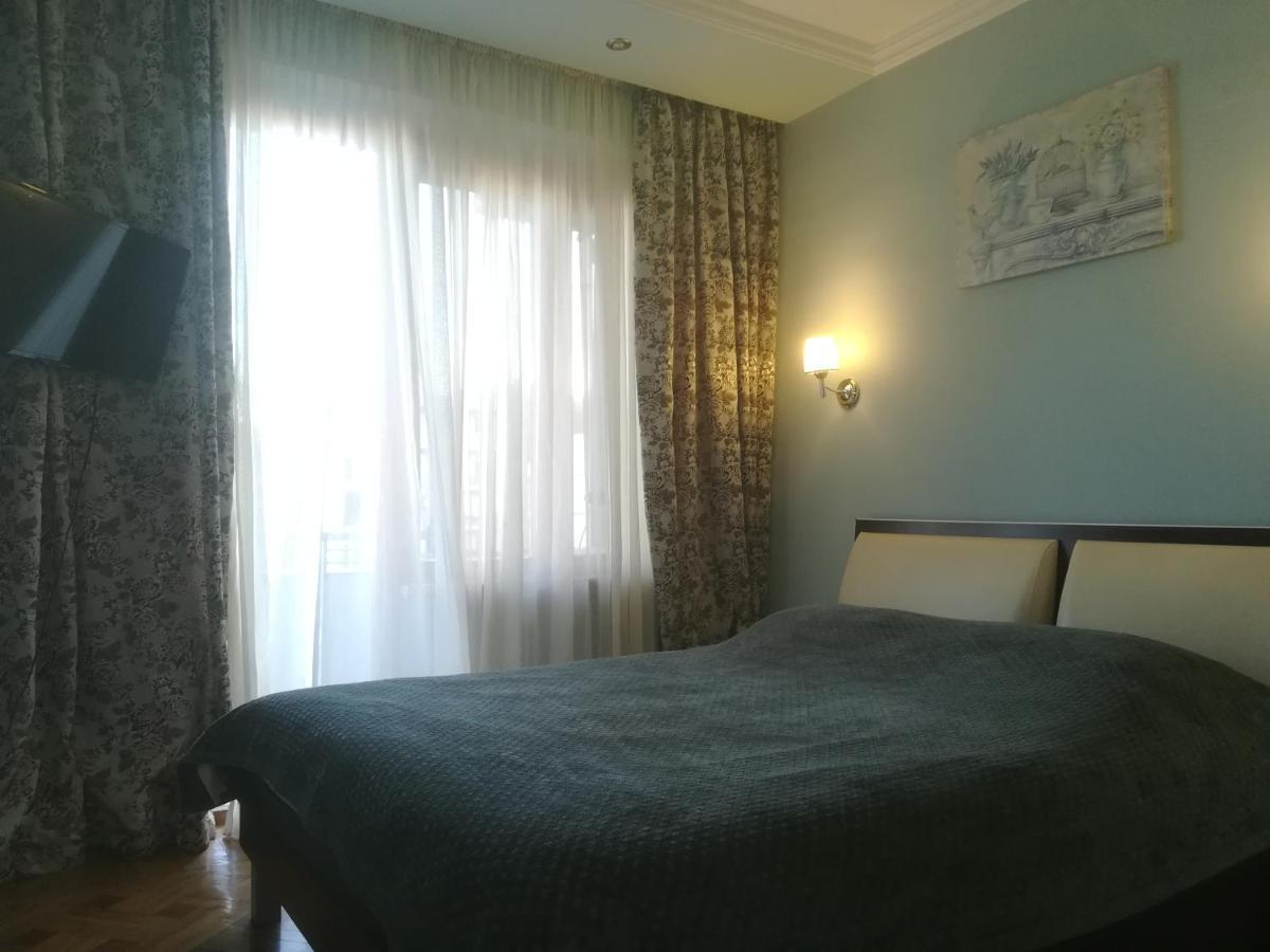 Davka Apartments バトゥーミ エクステリア 写真