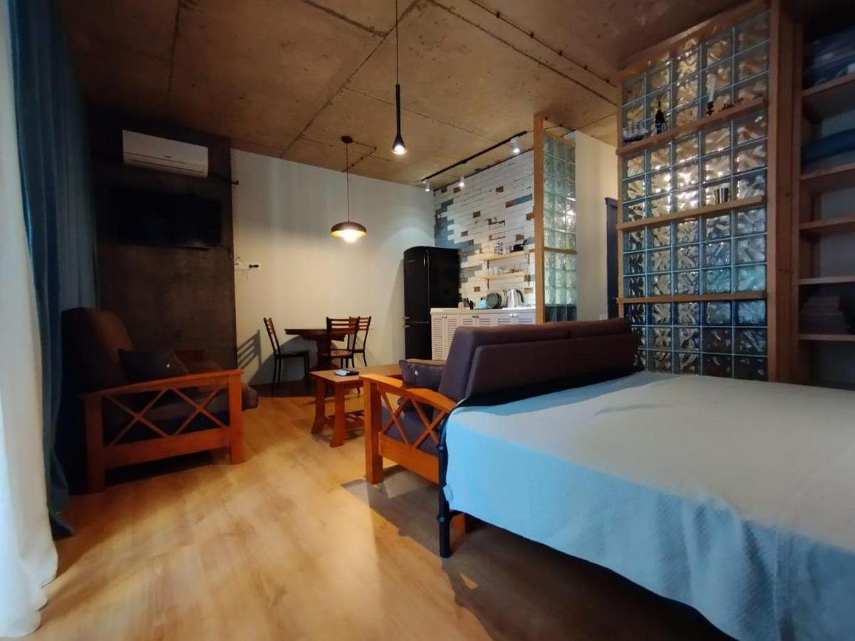 Davka Apartments バトゥーミ エクステリア 写真