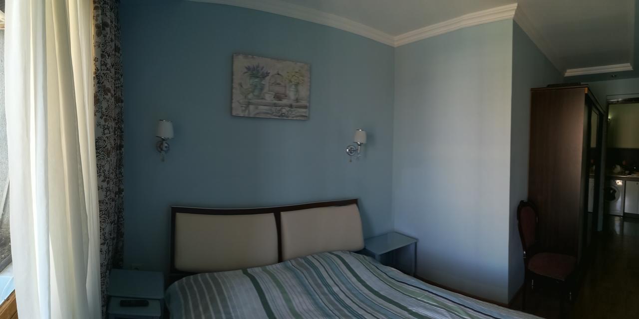 Davka Apartments バトゥーミ エクステリア 写真
