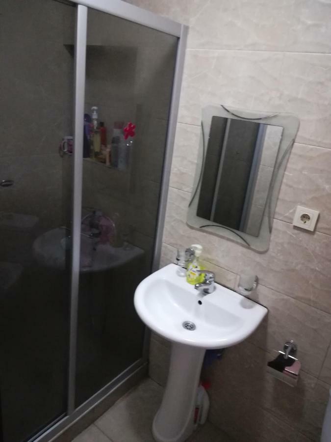 Davka Apartments バトゥーミ エクステリア 写真